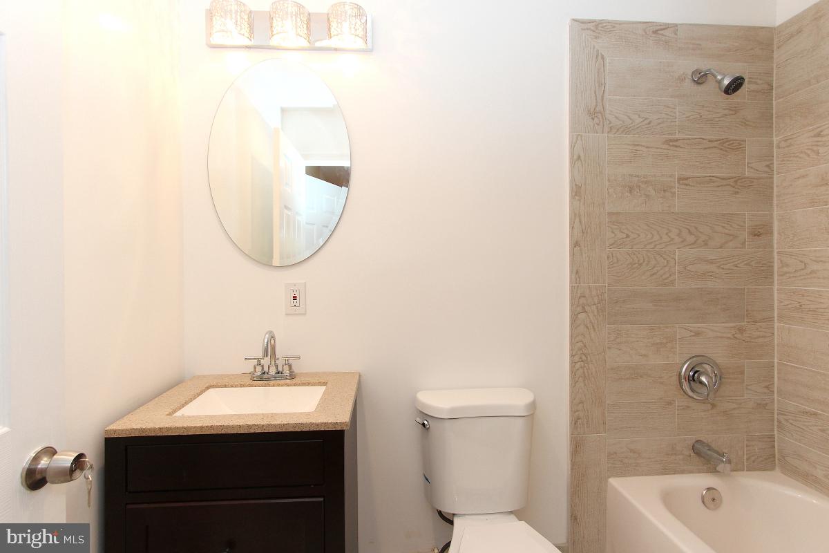 ALEXANDRIA, Virginia 22304, 4 Bedrooms Bedrooms, ,2 BathroomsBathrooms,Residential,For sale,VAAX2048456 MLS # VAAX2048456