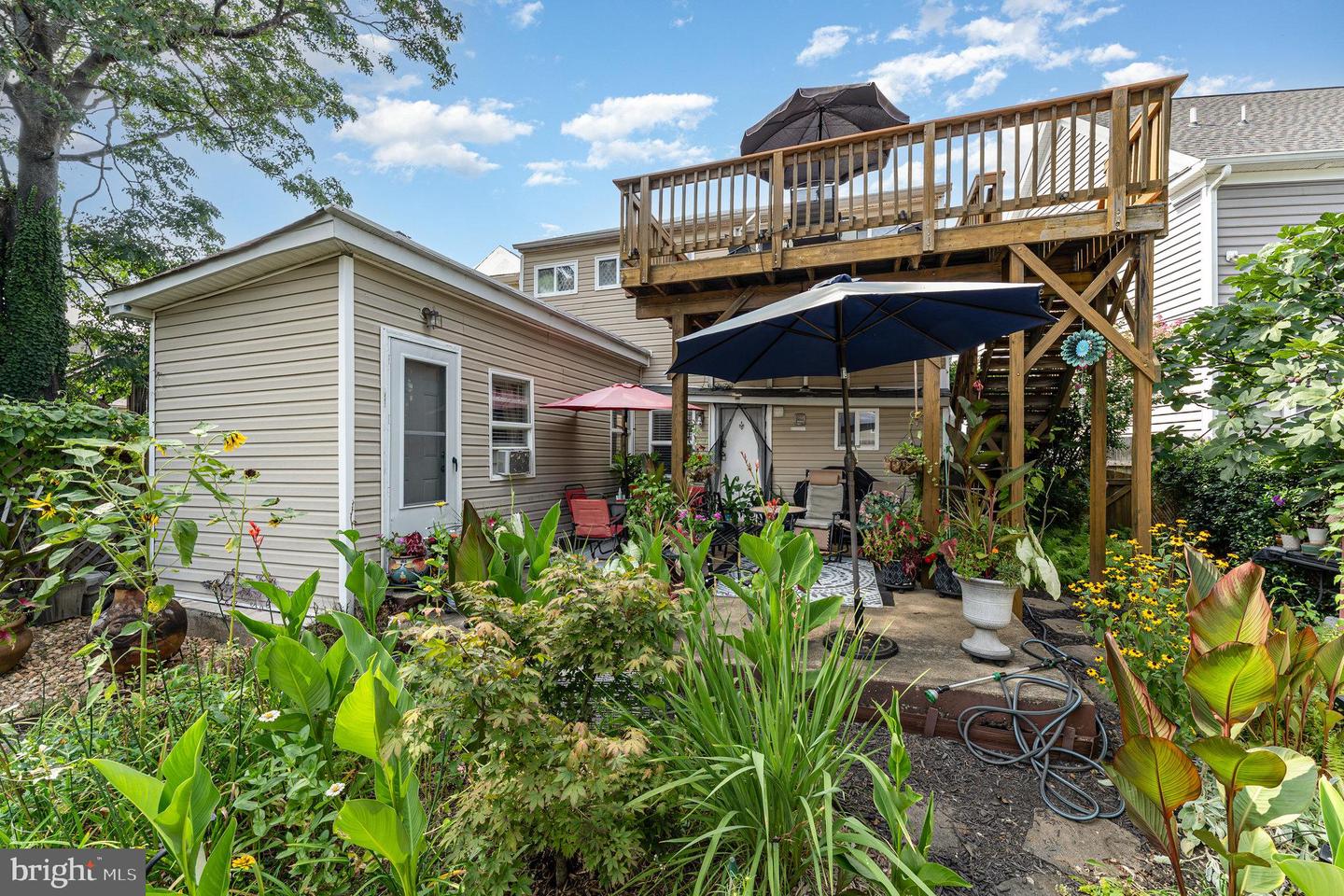 700 LAFAYETTE BLVD, FREDERICKSBURG, Virginia 22401, 4 Bedrooms Bedrooms, ,3 BathroomsBathrooms,Residential,For sale,700 LAFAYETTE BLVD,VAFB2008750 MLS # VAFB2008750