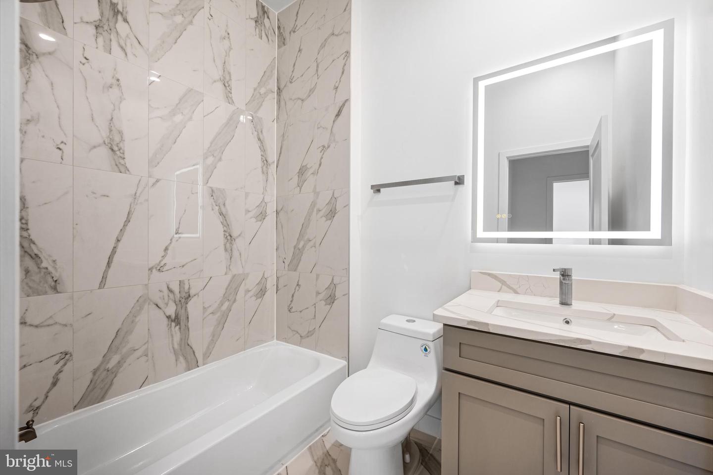5508 CLAY PL NE, WASHINGTON, District Of Columbia 20019, 5 Bedrooms Bedrooms, ,3 BathroomsBathrooms,Residential,For sale,5508 CLAY PL NE,DCDC2214708 MLS # DCDC2214708