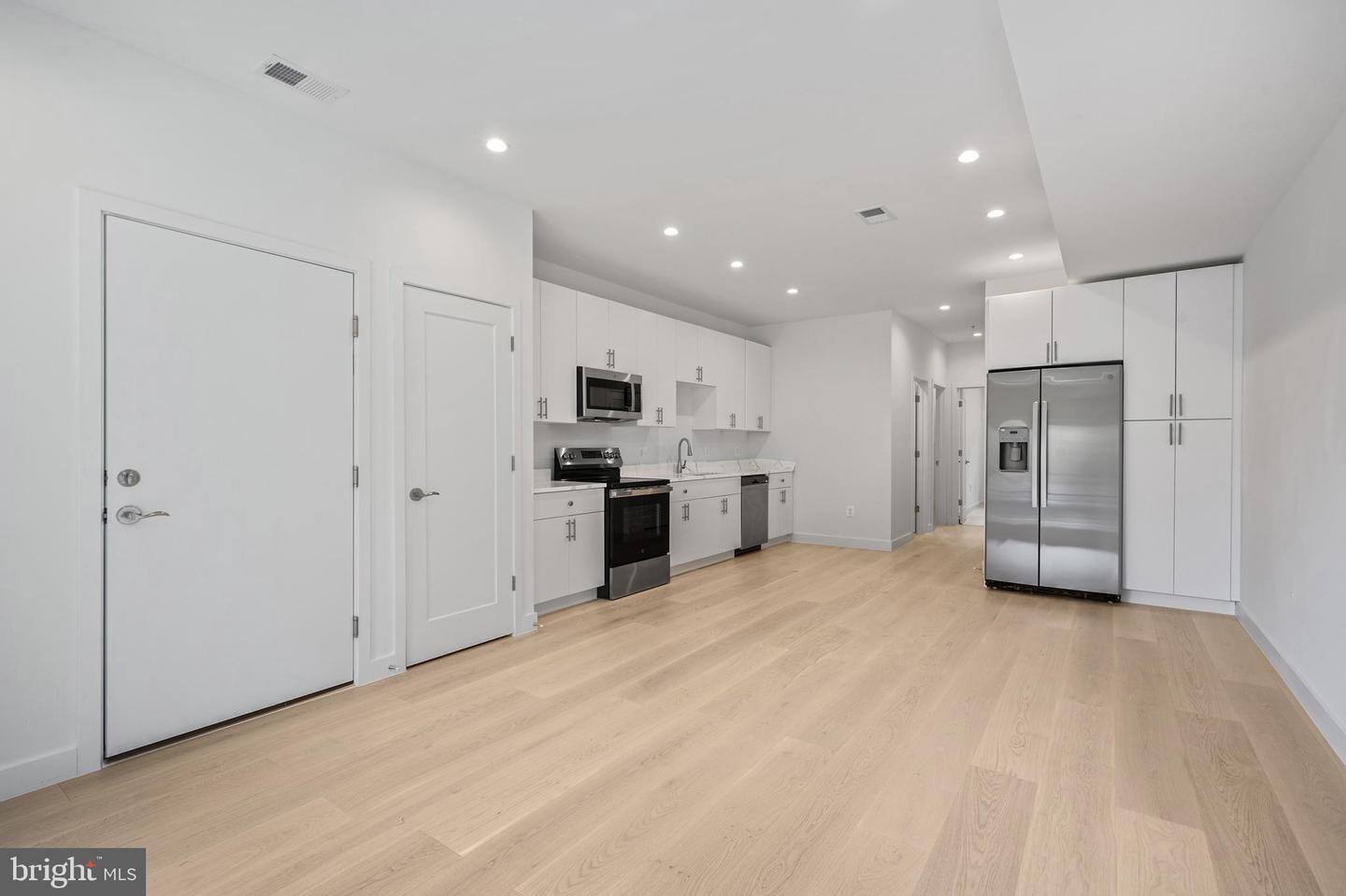 5508 CLAY PL NE, WASHINGTON, District Of Columbia 20019, 5 Bedrooms Bedrooms, ,3 BathroomsBathrooms,Residential,For sale,5508 CLAY PL NE,DCDC2214708 MLS # DCDC2214708