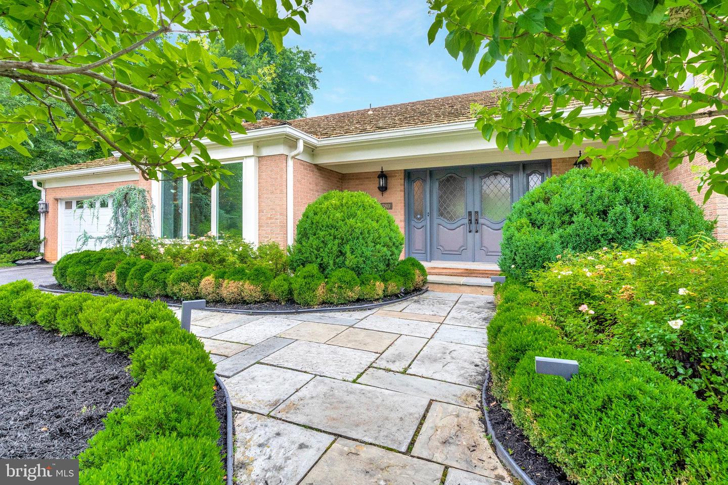 6280 DUNAWAY CT, MCLEAN, Virginia 22101, 5 Bedrooms Bedrooms, ,4 BathroomsBathrooms,Residential,For sale,6280 DUNAWAY CT,VAFX2260666 MLS # VAFX2260666