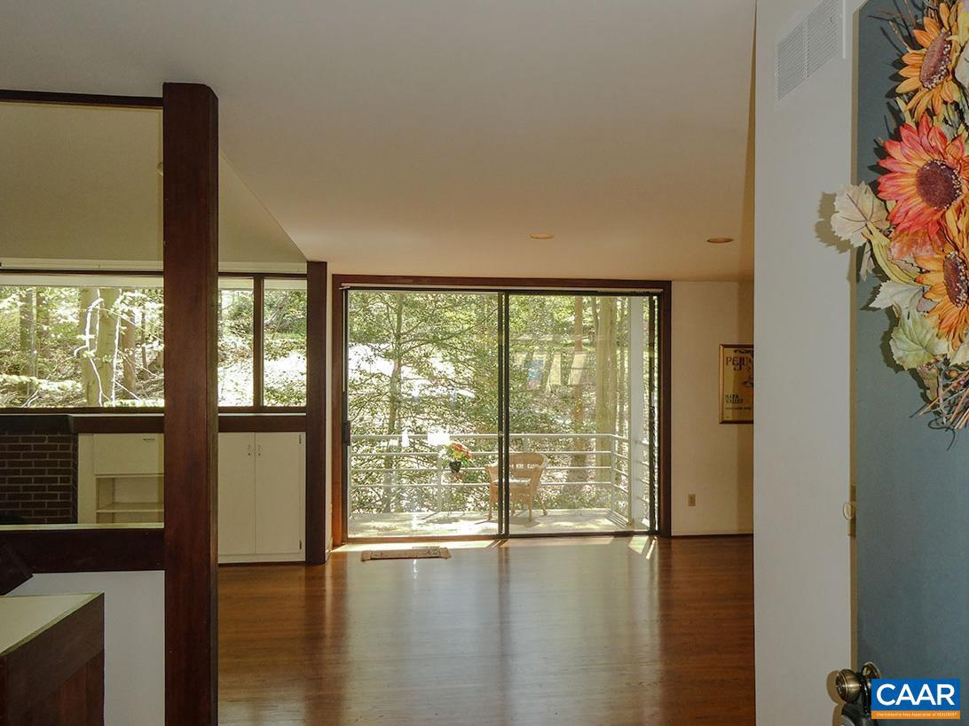 1502 HOLLY RD, CHARLOTTESVILLE, Virginia 22901, 3 Bedrooms Bedrooms, ,2 BathroomsBathrooms,Residential,For sale,1502 HOLLY RD,667723 MLS # 667723