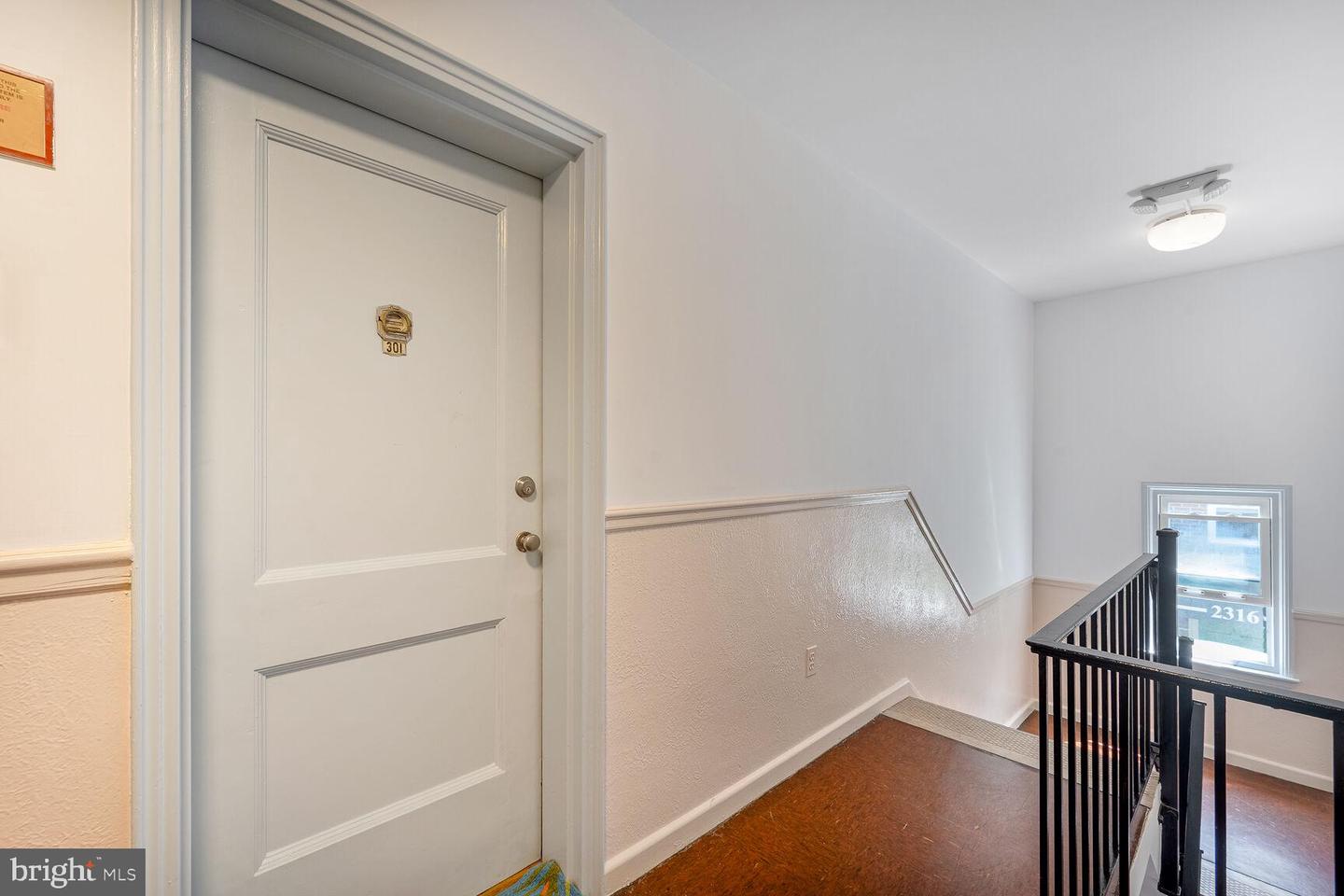2322 40TH PL NW ##301, WASHINGTON, District Of Columbia 20007, 1 Bedroom Bedrooms, ,1 BathroomBathrooms,Residential,For sale,2322 40TH PL NW ##301,DCDC2214766 MLS # DCDC2214766