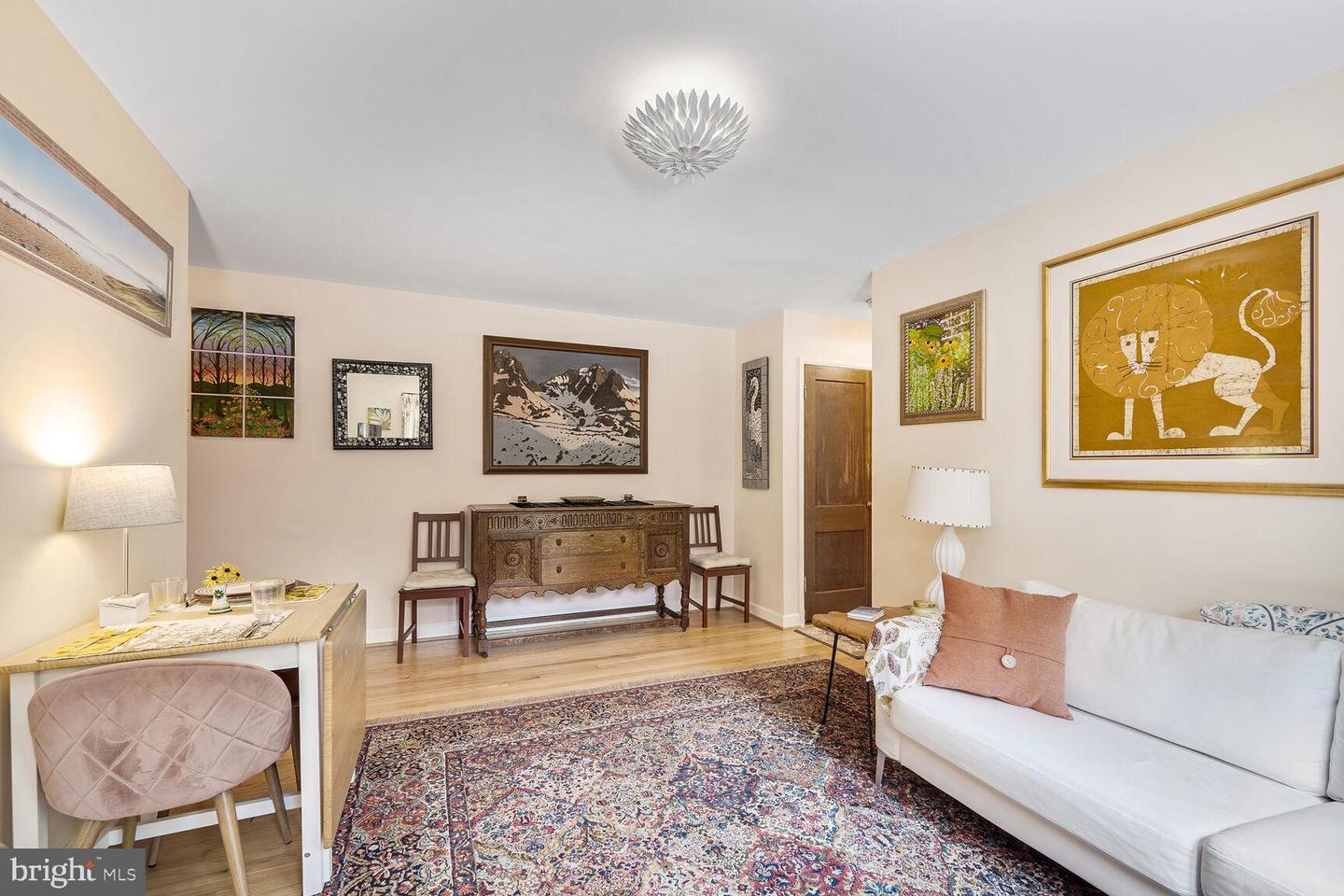 2322 40TH PL NW ##301, WASHINGTON, District Of Columbia 20007, 1 Bedroom Bedrooms, ,1 BathroomBathrooms,Residential,For sale,2322 40TH PL NW ##301,DCDC2214766 MLS # DCDC2214766
