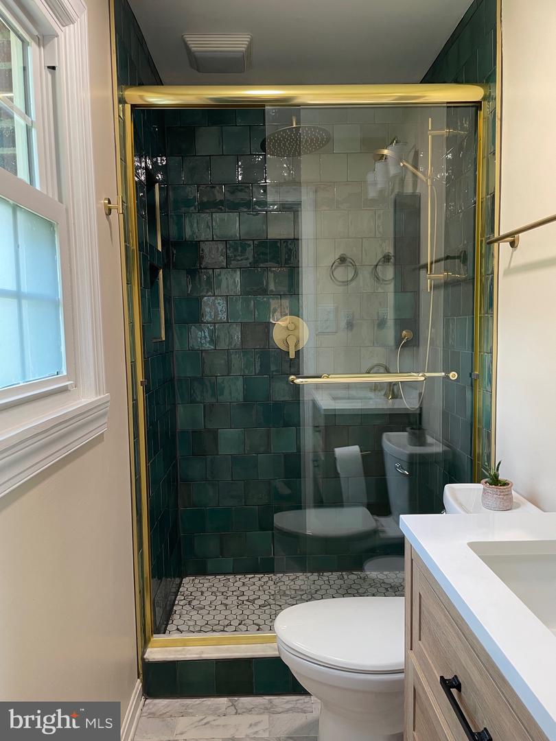 210 RIDGEMORE ST, FREDERICKSBURG, Virginia 22405, 3 Bedrooms Bedrooms, ,2 BathroomsBathrooms,Residential,For sale,210 RIDGEMORE ST,VAST2041742 MLS # VAST2041742
