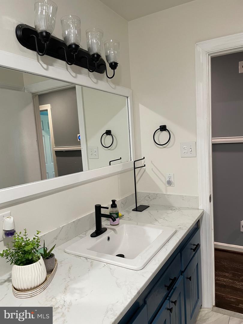 210 RIDGEMORE ST, FREDERICKSBURG, Virginia 22405, 3 Bedrooms Bedrooms, ,2 BathroomsBathrooms,Residential,For sale,210 RIDGEMORE ST,VAST2041742 MLS # VAST2041742