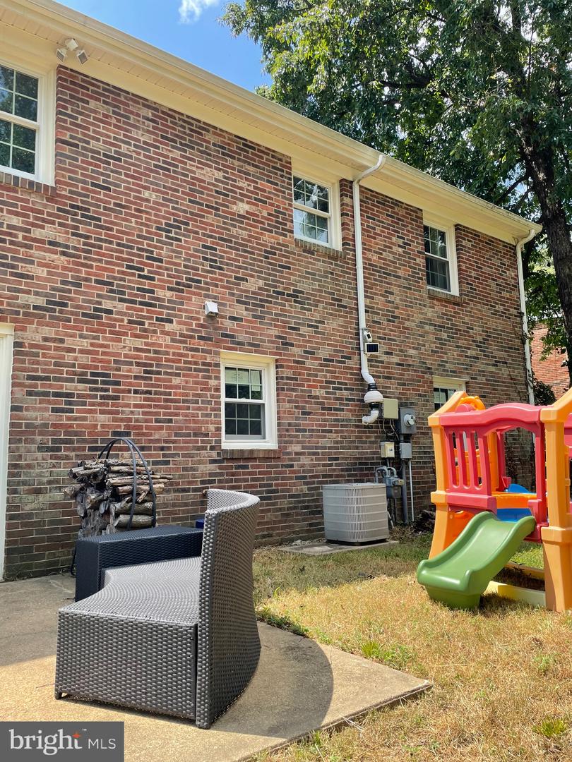 210 RIDGEMORE ST, FREDERICKSBURG, Virginia 22405, 3 Bedrooms Bedrooms, ,2 BathroomsBathrooms,Residential,For sale,210 RIDGEMORE ST,VAST2041742 MLS # VAST2041742