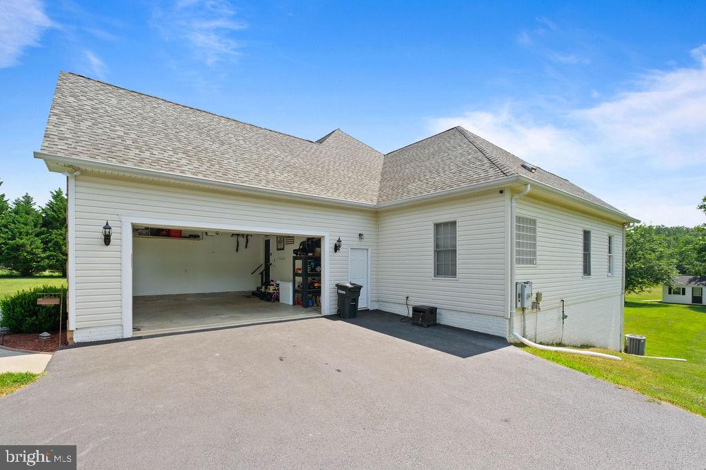 7609 BAILEYS RD, SPOTSYLVANIA, Virginia 22551, 4 Bedrooms Bedrooms, ,4 BathroomsBathrooms,Residential,For sale,7609 BAILEYS RD,VASP2035418 MLS # VASP2035418
