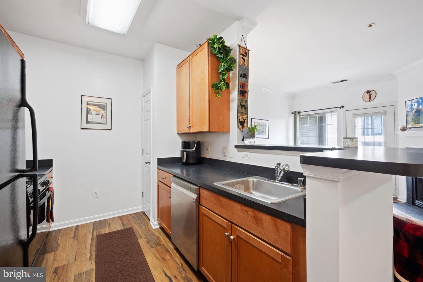 4860 EISENHOWER AVE #482, ALEXANDRIA, Virginia 22304, 1 Bedroom Bedrooms, ,1 BathroomBathrooms,Residential,For sale,4860 EISENHOWER AVE #482,VAAX2048512 MLS # VAAX2048512