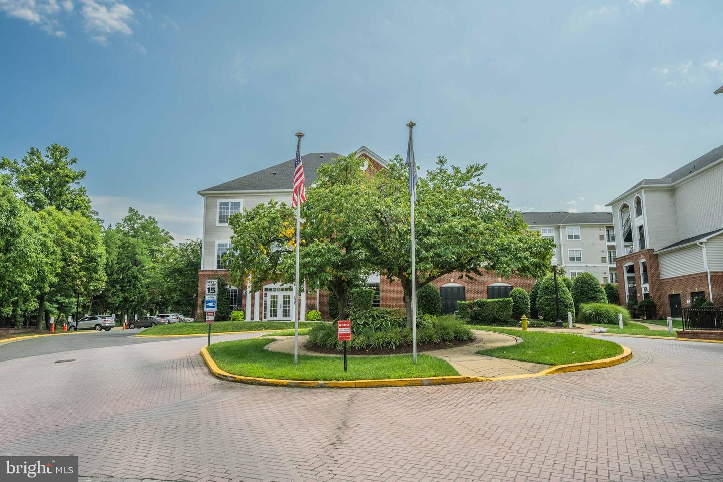 4860 EISENHOWER AVE #482, ALEXANDRIA, Virginia 22304, 1 Bedroom Bedrooms, ,1 BathroomBathrooms,Residential,For sale,4860 EISENHOWER AVE #482,VAAX2048512 MLS # VAAX2048512