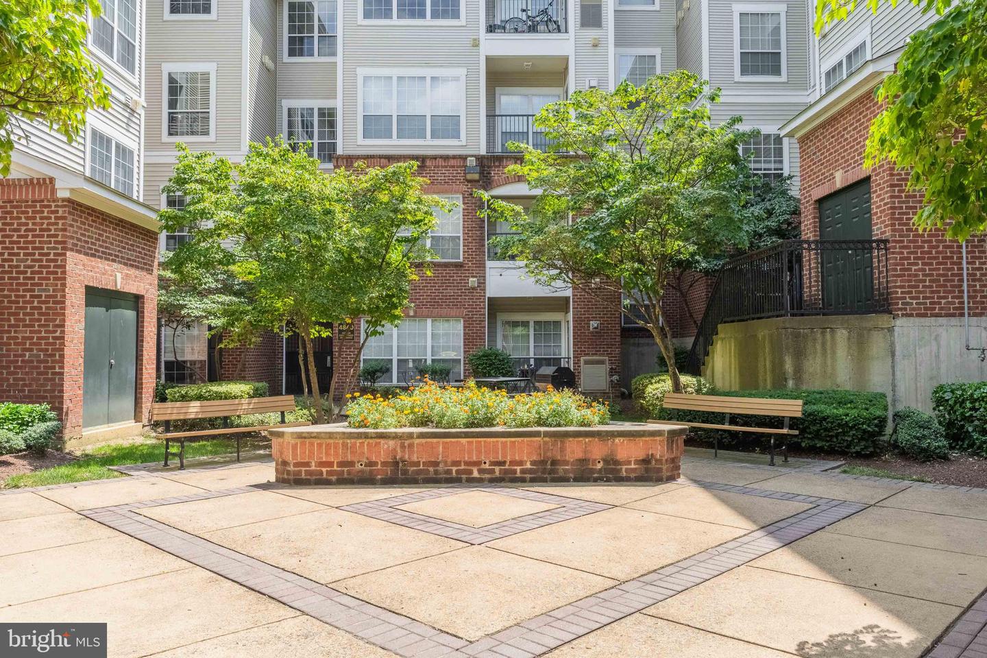 4860 EISENHOWER AVE #482, ALEXANDRIA, Virginia 22304, 1 Bedroom Bedrooms, ,1 BathroomBathrooms,Residential,For sale,4860 EISENHOWER AVE #482,VAAX2048512 MLS # VAAX2048512