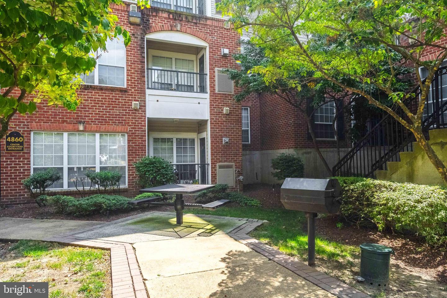 4860 EISENHOWER AVE #482, ALEXANDRIA, Virginia 22304, 1 Bedroom Bedrooms, ,1 BathroomBathrooms,Residential,For sale,4860 EISENHOWER AVE #482,VAAX2048512 MLS # VAAX2048512