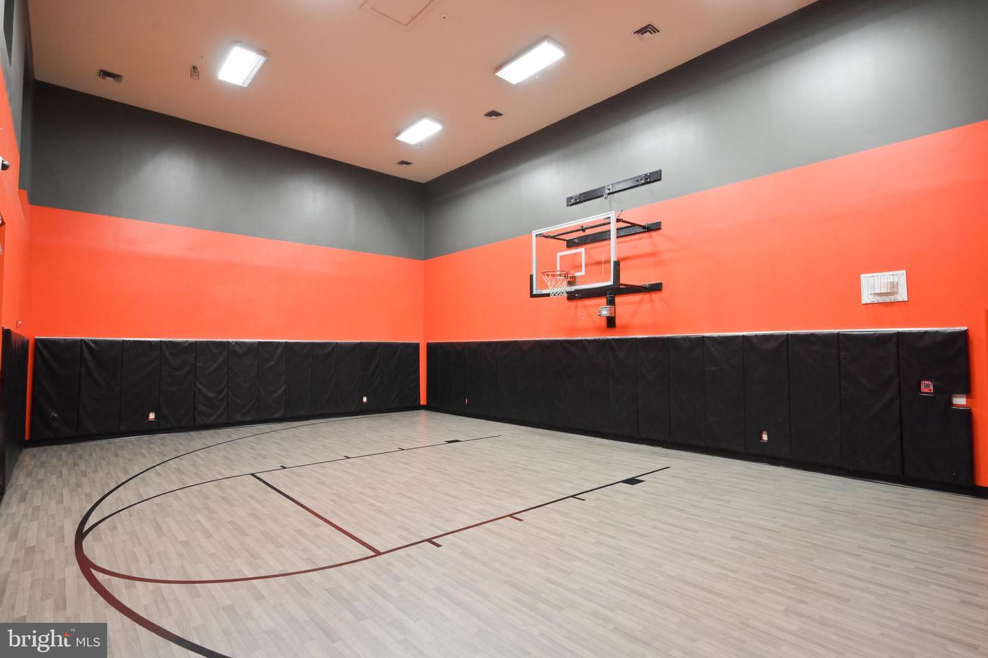 4860 EISENHOWER AVE #482, ALEXANDRIA, Virginia 22304, 1 Bedroom Bedrooms, ,1 BathroomBathrooms,Residential,For sale,4860 EISENHOWER AVE #482,VAAX2048512 MLS # VAAX2048512