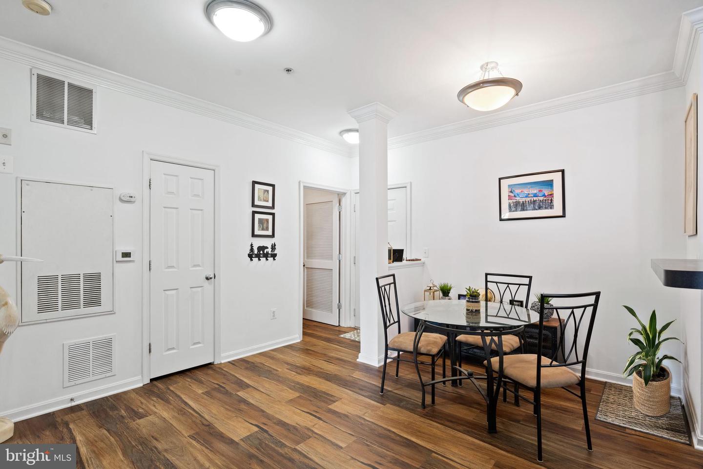 4860 EISENHOWER AVE #482, ALEXANDRIA, Virginia 22304, 1 Bedroom Bedrooms, ,1 BathroomBathrooms,Residential,For sale,4860 EISENHOWER AVE #482,VAAX2048512 MLS # VAAX2048512