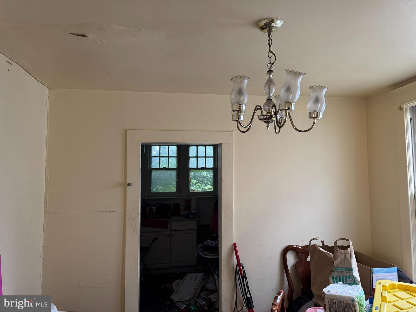 2874 PERRY ST NE, WASHINGTON, District Of Columbia 20018, 2 Bedrooms Bedrooms, 7 Rooms Rooms,2 BathroomsBathrooms,Residential,For sale,2874 PERRY ST NE,DCDC2214846 MLS # DCDC2214846