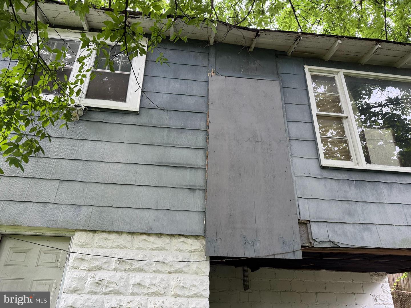 2874 PERRY ST NE, WASHINGTON, District Of Columbia 20018, 2 Bedrooms Bedrooms, 7 Rooms Rooms,2 BathroomsBathrooms,Residential,For sale,2874 PERRY ST NE,DCDC2214846 MLS # DCDC2214846