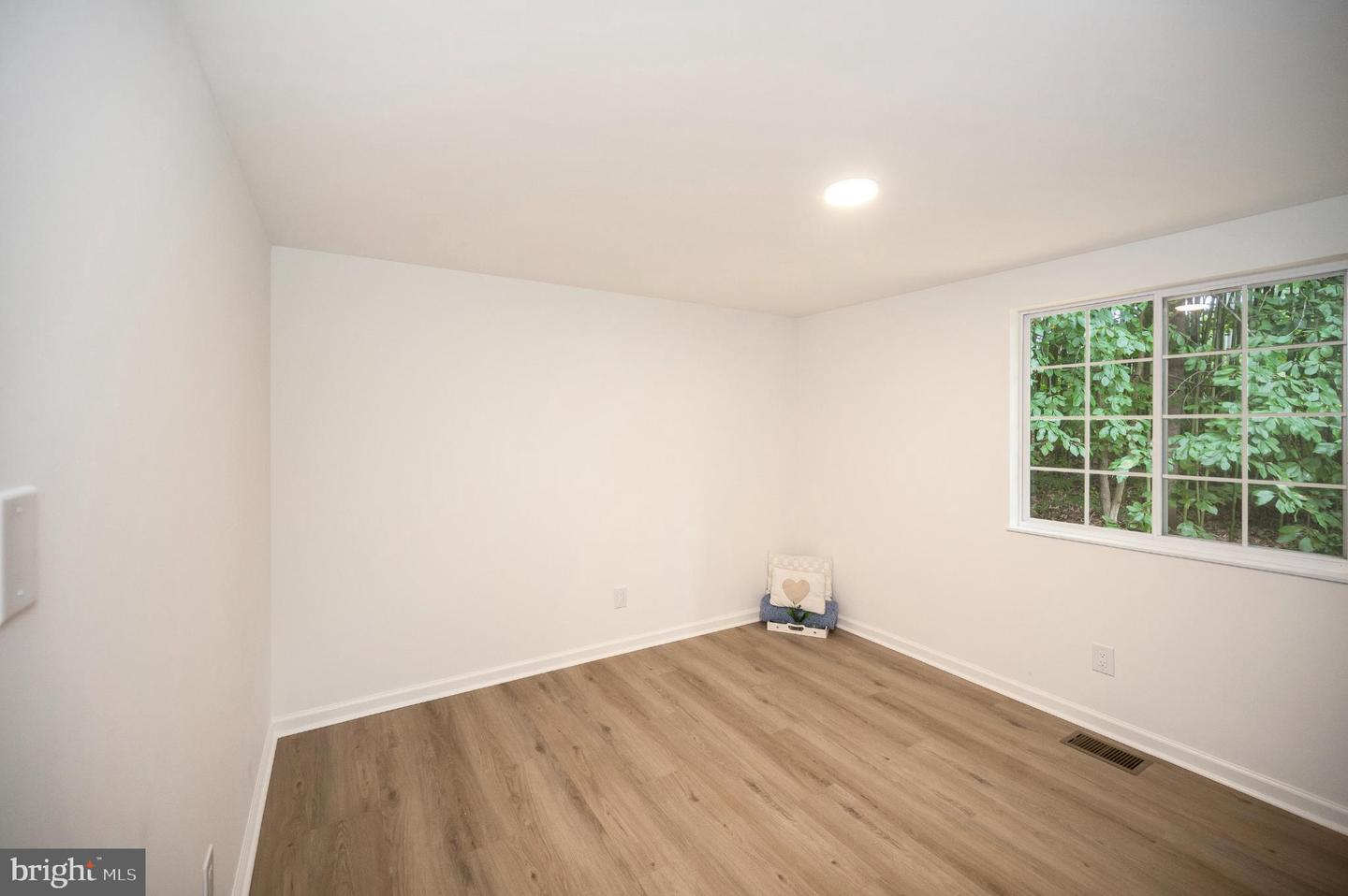 1118 PREDDY CREEK RD, BARBOURSVILLE, Virginia 22923, 3 Bedrooms Bedrooms, 9 Rooms Rooms,2 BathroomsBathrooms,Residential,For sale,1118 PREDDY CREEK RD,VAGR2000748 MLS # VAGR2000748