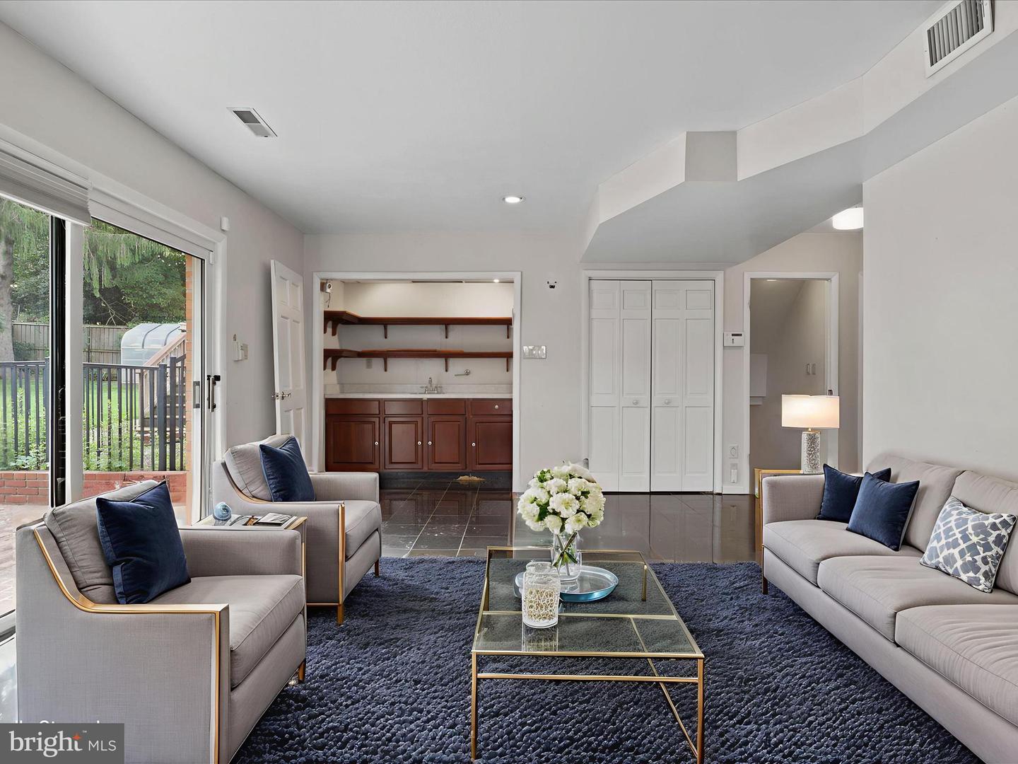 6170 HARDY DR, MCLEAN, Virginia 22101, 3 Bedrooms Bedrooms, ,3 BathroomsBathrooms,Residential,For sale,6170 HARDY DR,VAFX2260758 MLS # VAFX2260758