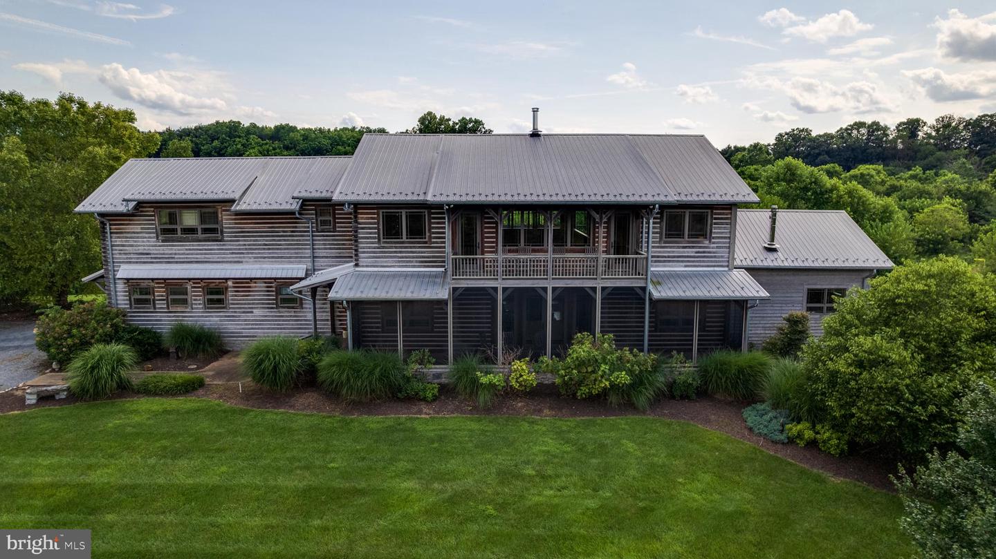 500 LOG CABIN LN, NEW MARKET, Virginia 22844, 3 Bedrooms Bedrooms, ,5 BathroomsBathrooms,Residential,For sale,500 LOG CABIN LN,VASH2012214 MLS # VASH2012214