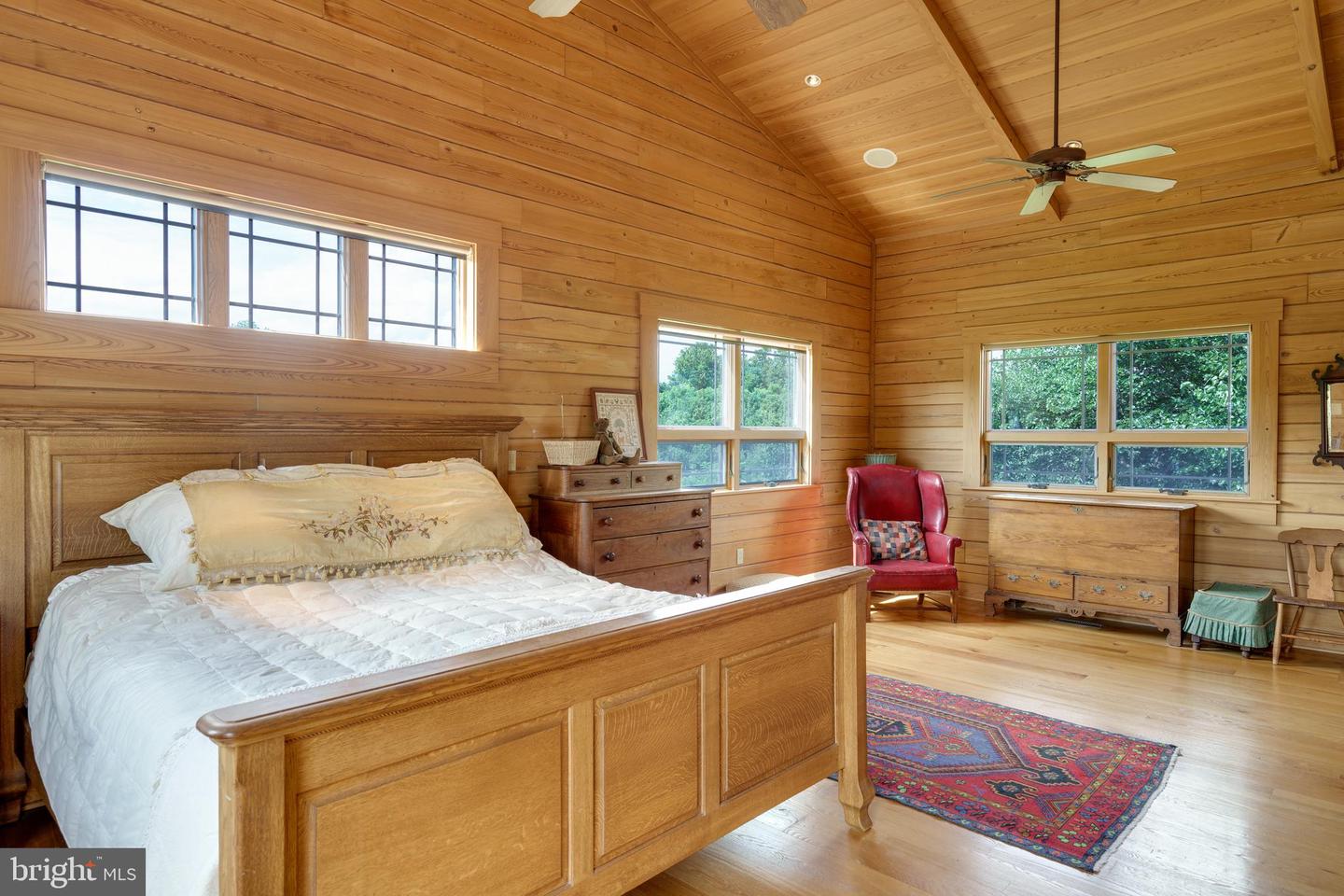 500 LOG CABIN LN, NEW MARKET, Virginia 22844, 3 Bedrooms Bedrooms, ,5 BathroomsBathrooms,Residential,For sale,500 LOG CABIN LN,VASH2012214 MLS # VASH2012214
