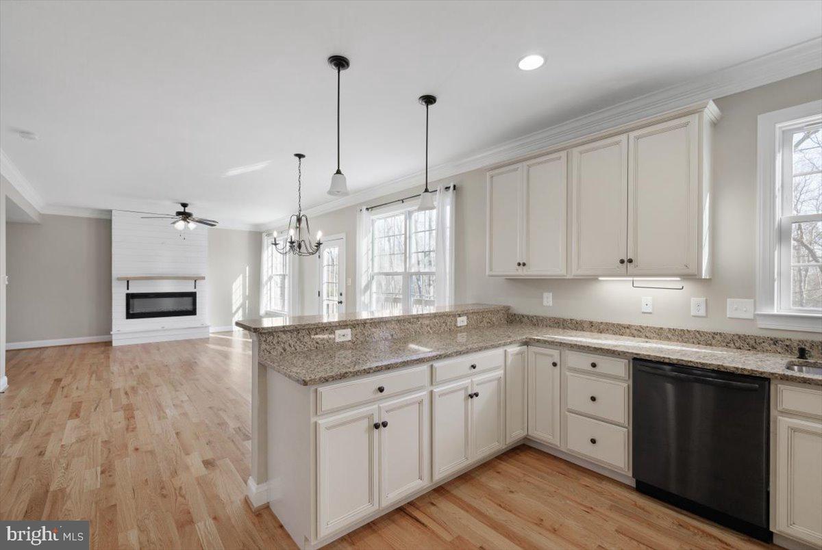 441 SHADY CREEK RD, CLEAR BROOK, Virginia 22624, 4 Bedrooms Bedrooms, ,3 BathroomsBathrooms,Residential,For sale,441 SHADY CREEK RD,VAFV2036038 MLS # VAFV2036038