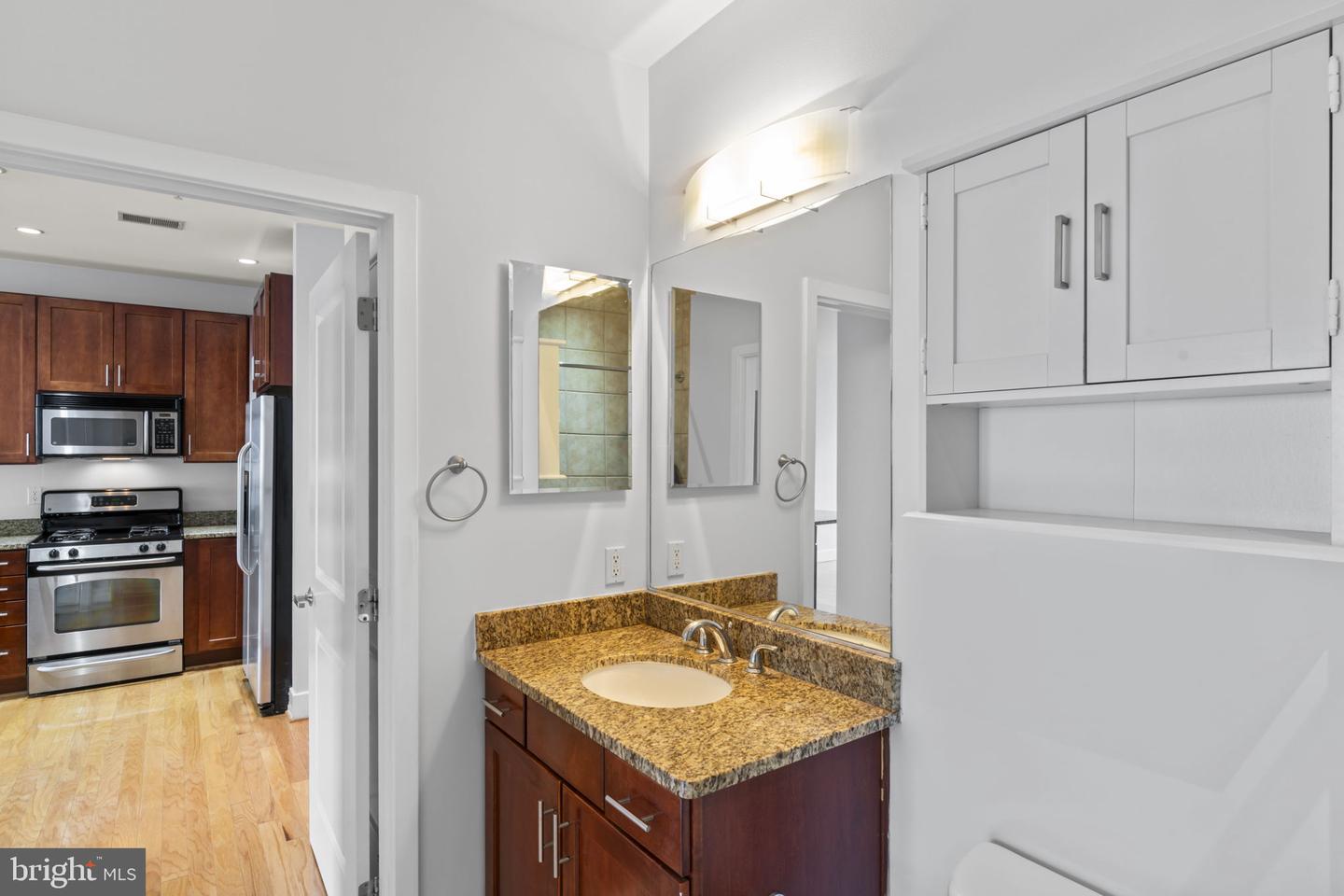 1800 WILSON BLVD #305, ARLINGTON, Virginia 22209, 1 Bedroom Bedrooms, ,1 BathroomBathrooms,Residential,For sale,1800 WILSON BLVD #305,VAAR2062188 MLS # VAAR2062188