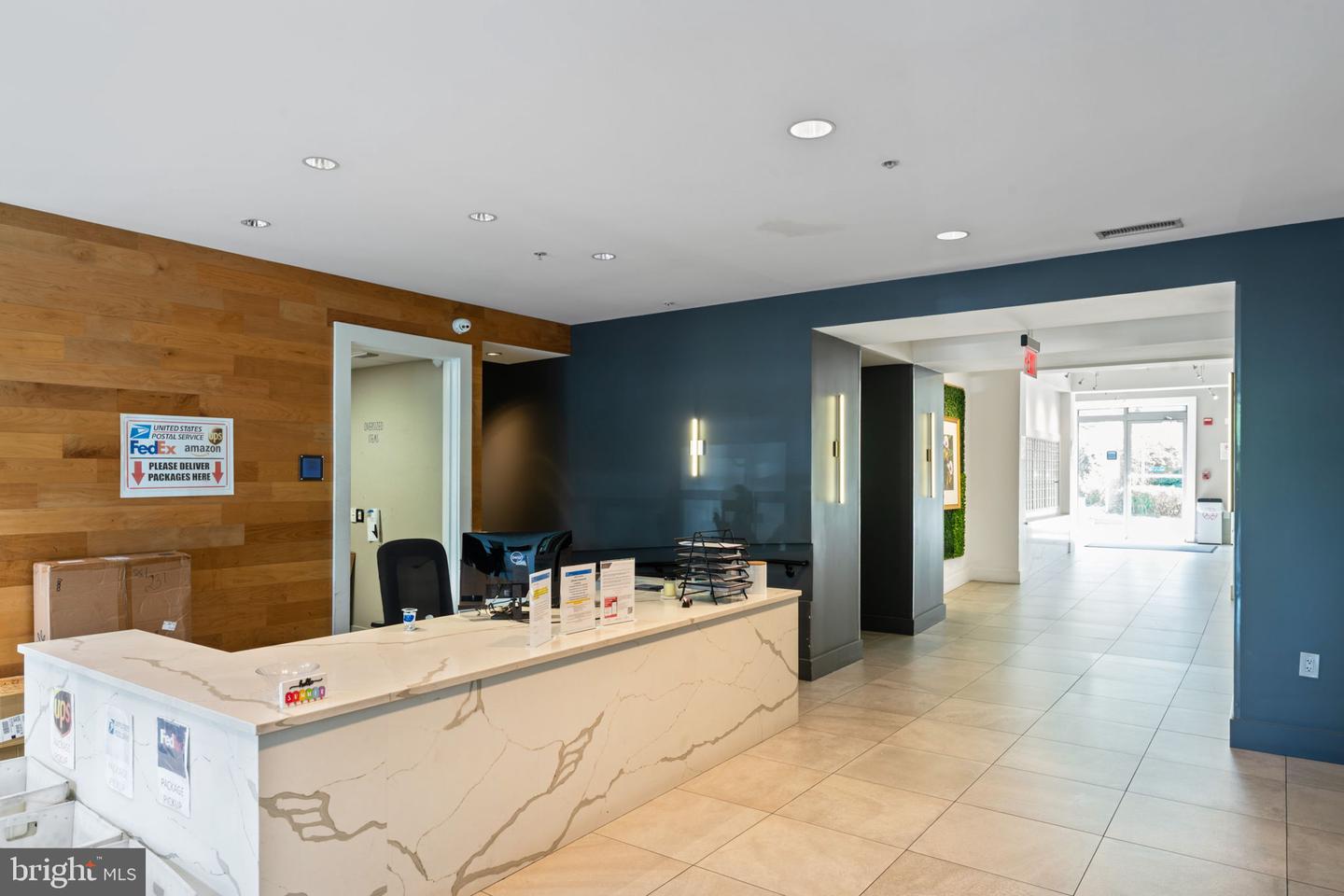 1800 WILSON BLVD #305, ARLINGTON, Virginia 22209, 1 Bedroom Bedrooms, ,1 BathroomBathrooms,Residential,For sale,1800 WILSON BLVD #305,VAAR2062188 MLS # VAAR2062188