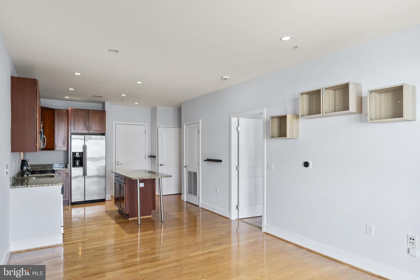 1800 WILSON BLVD #305, ARLINGTON, Virginia 22209, 1 Bedroom Bedrooms, ,1 BathroomBathrooms,Residential,For sale,1800 WILSON BLVD #305,VAAR2062188 MLS # VAAR2062188