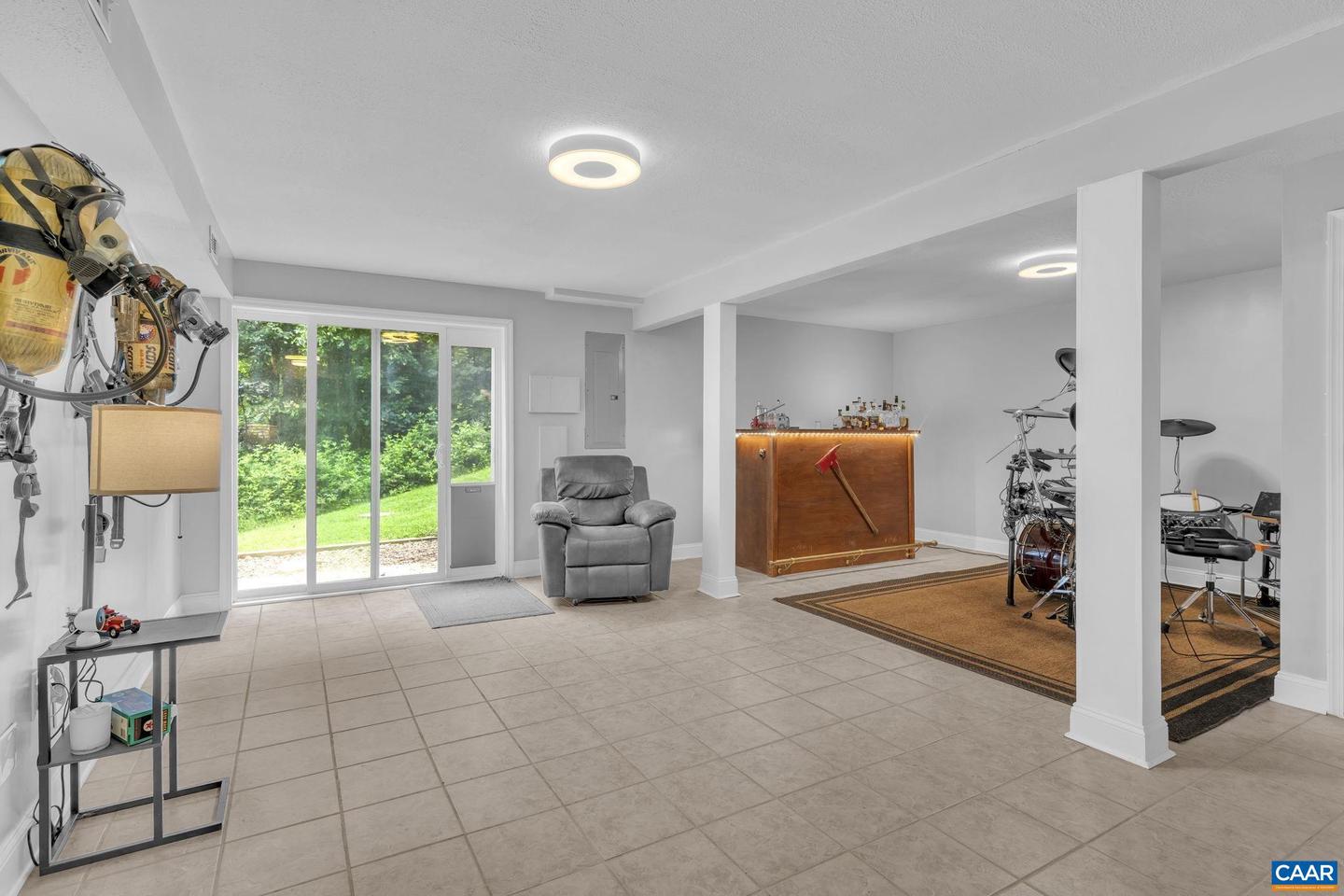 222 WHITE CEDAR RD, BARBOURSVILLE, Virginia 22923, 3 Bedrooms Bedrooms, ,3 BathroomsBathrooms,Residential,For sale,222 WHITE CEDAR RD,667748 MLS # 667748