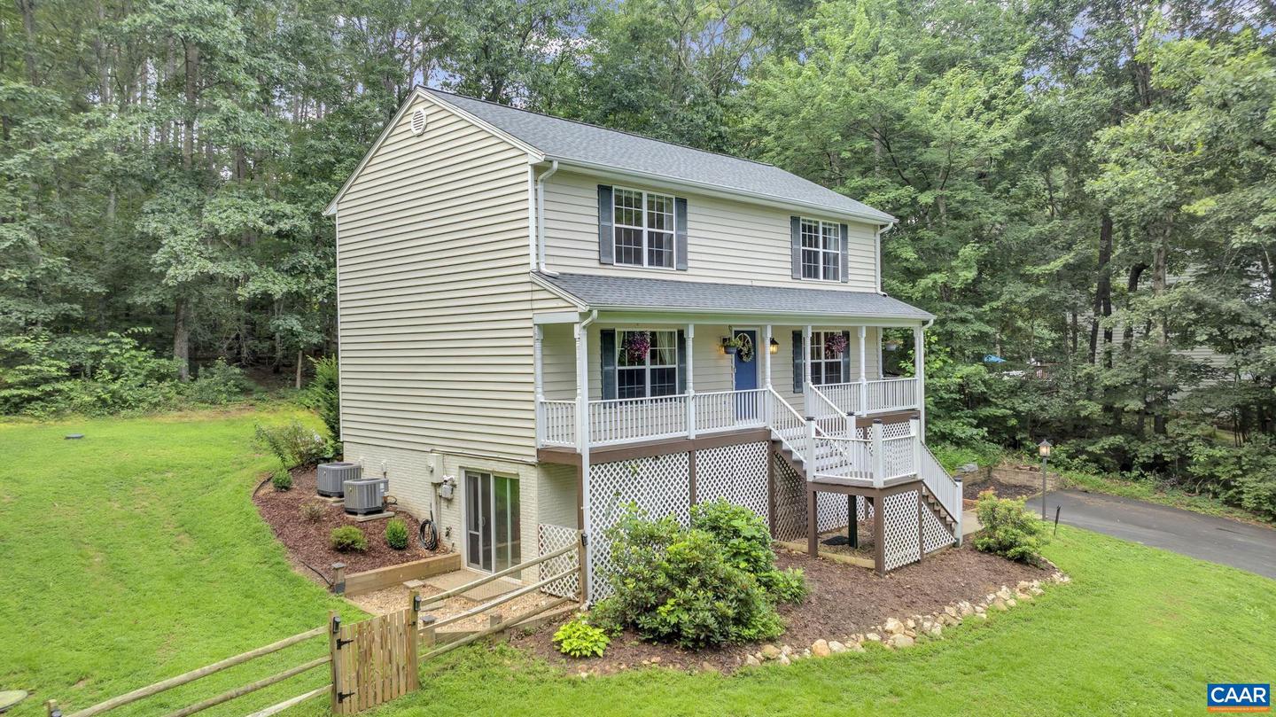 222 WHITE CEDAR RD, BARBOURSVILLE, Virginia 22923, 3 Bedrooms Bedrooms, ,3 BathroomsBathrooms,Residential,For sale,222 WHITE CEDAR RD,667748 MLS # 667748