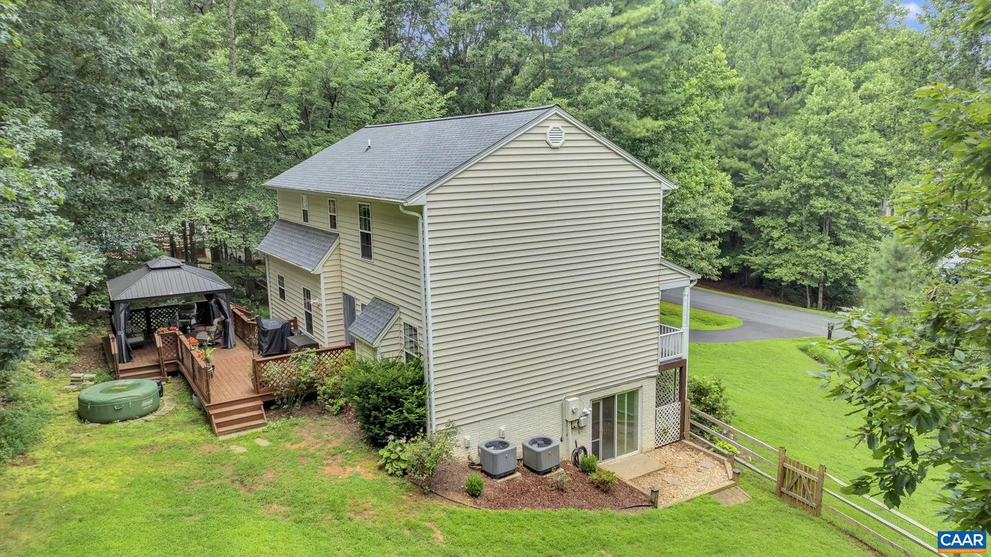 222 WHITE CEDAR RD, BARBOURSVILLE, Virginia 22923, 3 Bedrooms Bedrooms, ,3 BathroomsBathrooms,Residential,For sale,222 WHITE CEDAR RD,667748 MLS # 667748