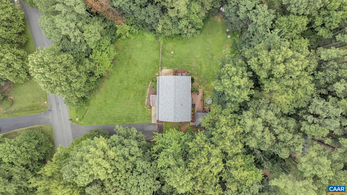 222 WHITE CEDAR RD, BARBOURSVILLE, Virginia 22923, 3 Bedrooms Bedrooms, ,3 BathroomsBathrooms,Residential,For sale,222 WHITE CEDAR RD,667748 MLS # 667748