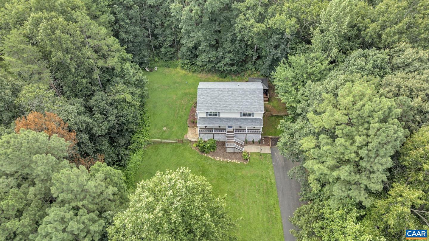222 WHITE CEDAR RD, BARBOURSVILLE, Virginia 22923, 3 Bedrooms Bedrooms, ,3 BathroomsBathrooms,Residential,For sale,222 WHITE CEDAR RD,667748 MLS # 667748