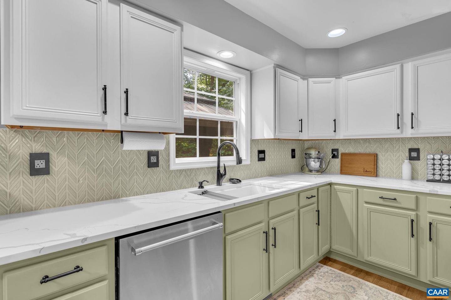 222 WHITE CEDAR RD, BARBOURSVILLE, Virginia 22923, 3 Bedrooms Bedrooms, ,3 BathroomsBathrooms,Residential,For sale,222 WHITE CEDAR RD,667748 MLS # 667748