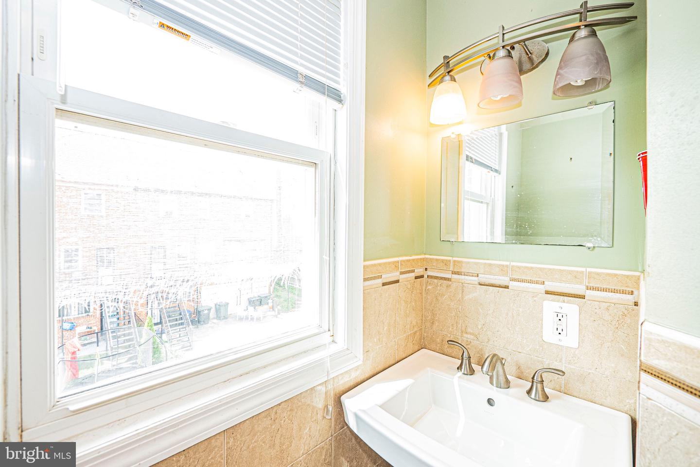 518 QUINTANA PL NW, WASHINGTON, District Of Columbia 20011, 3 Bedrooms Bedrooms, ,2 BathroomsBathrooms,Residential,For sale,518 QUINTANA PL NW,DCDC2214852 MLS # DCDC2214852