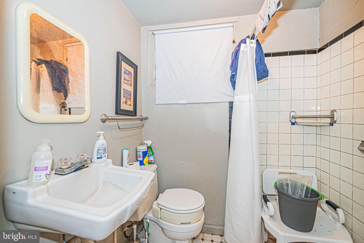518 QUINTANA PL NW, WASHINGTON, District Of Columbia 20011, 3 Bedrooms Bedrooms, ,2 BathroomsBathrooms,Residential,For sale,518 QUINTANA PL NW,DCDC2214852 MLS # DCDC2214852