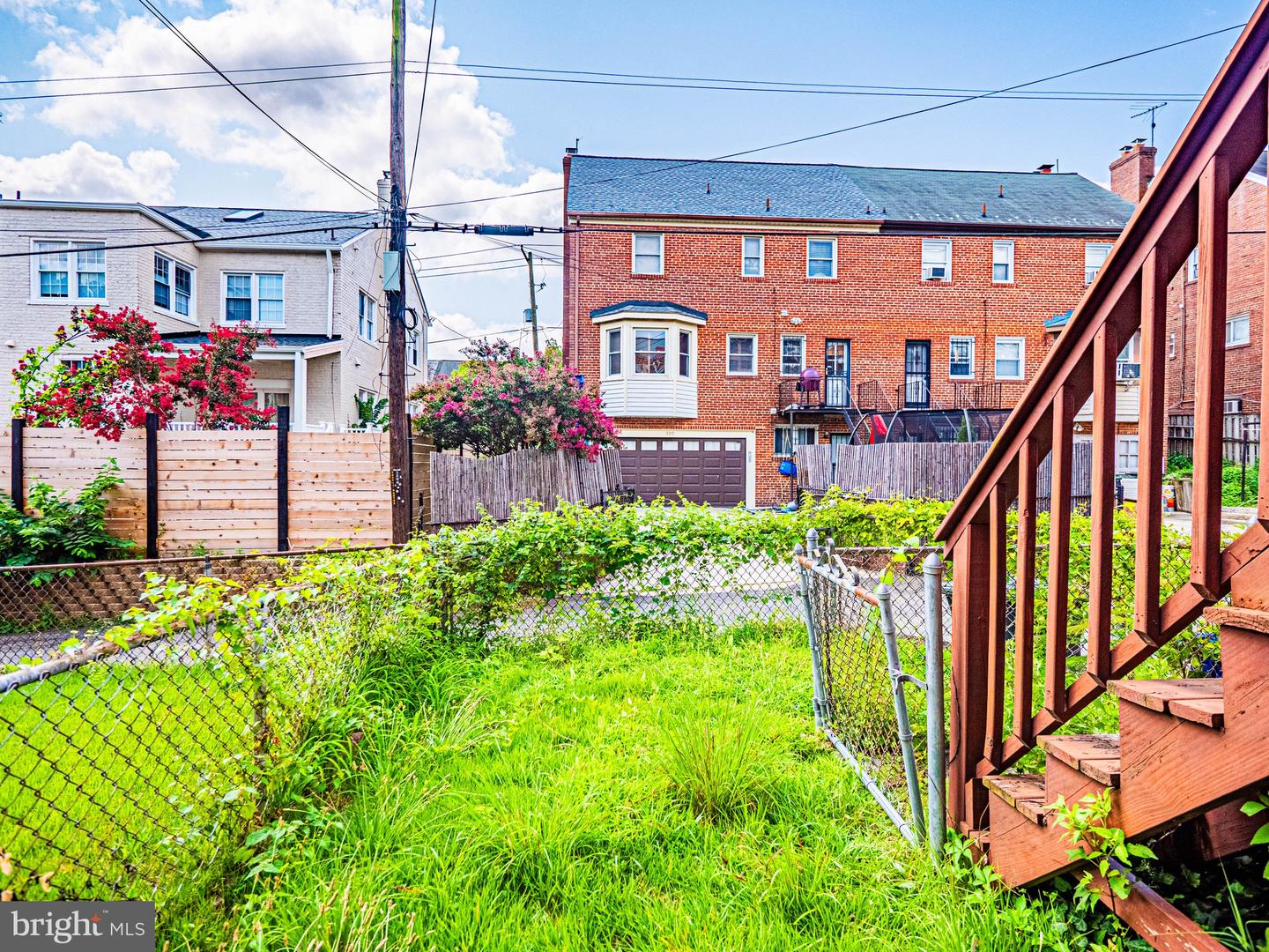 518 QUINTANA PL NW, WASHINGTON, District Of Columbia 20011, 3 Bedrooms Bedrooms, ,2 BathroomsBathrooms,Residential,For sale,518 QUINTANA PL NW,DCDC2214852 MLS # DCDC2214852