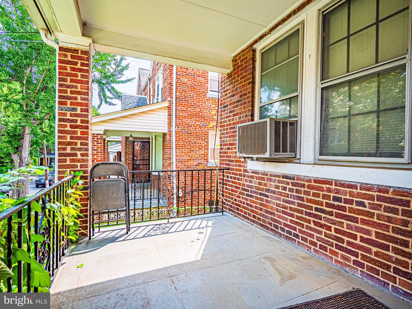 518 QUINTANA PL NW, WASHINGTON, District Of Columbia 20011, 3 Bedrooms Bedrooms, ,2 BathroomsBathrooms,Residential,For sale,518 QUINTANA PL NW,DCDC2214852 MLS # DCDC2214852
