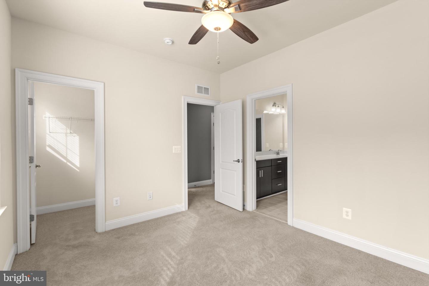 23766 KILKERRAN DR, ALDIE, Virginia 20105, 6 Bedrooms Bedrooms, ,5 BathroomsBathrooms,Residential,For sale,23766 KILKERRAN DR,VALO2104416 MLS # VALO2104416