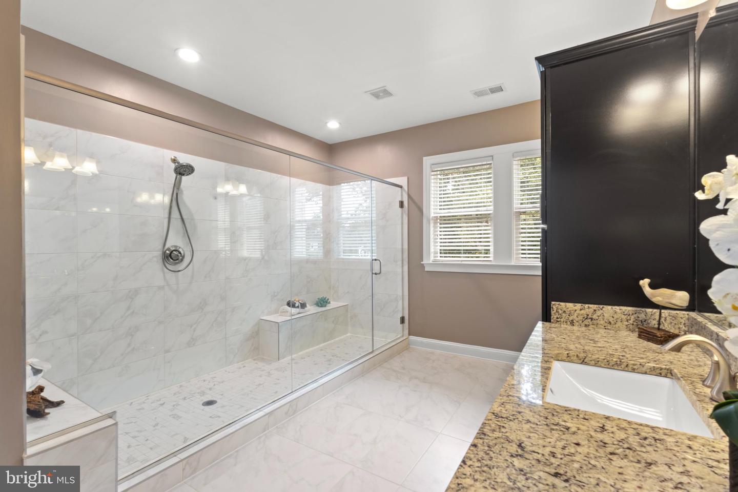 23766 KILKERRAN DR, ALDIE, Virginia 20105, 6 Bedrooms Bedrooms, ,5 BathroomsBathrooms,Residential,For sale,23766 KILKERRAN DR,VALO2104416 MLS # VALO2104416