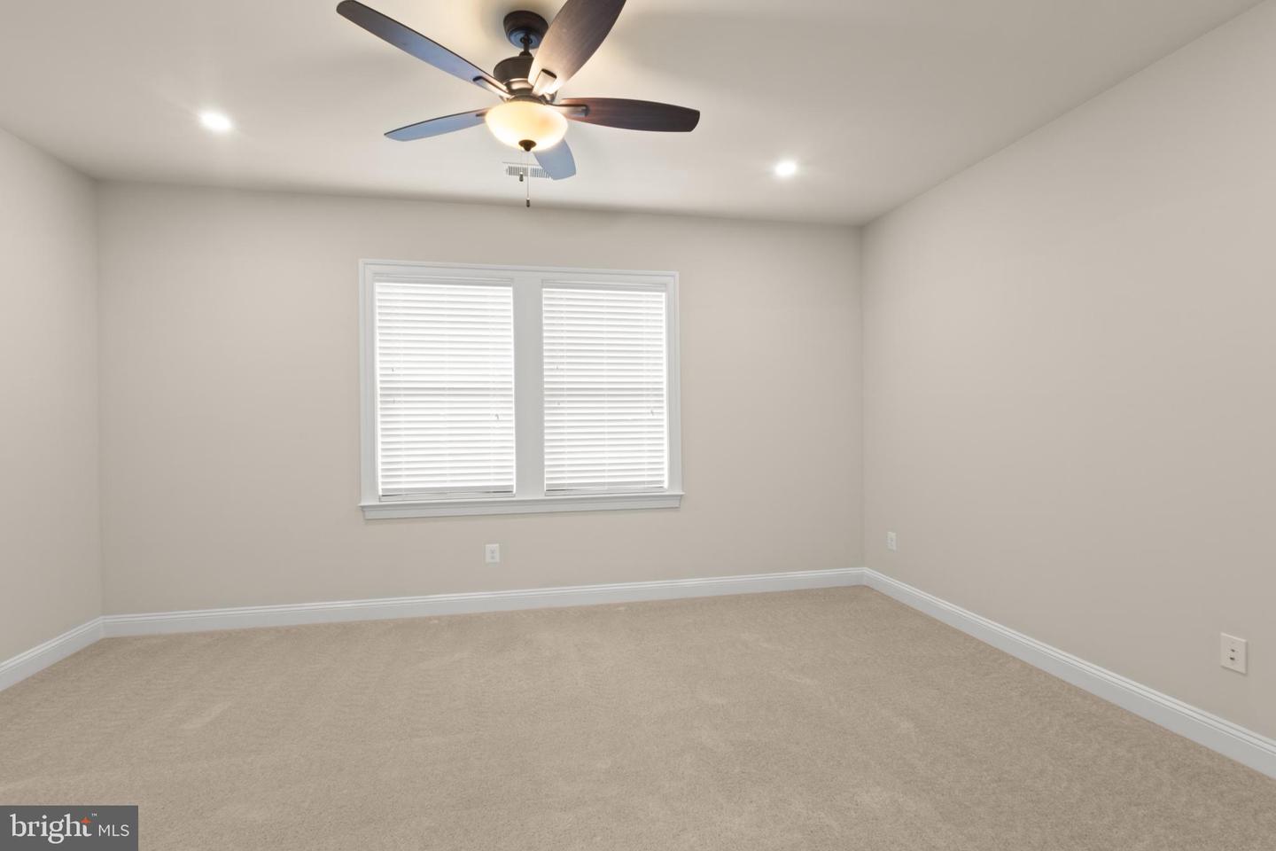 23766 KILKERRAN DR, ALDIE, Virginia 20105, 6 Bedrooms Bedrooms, ,5 BathroomsBathrooms,Residential,For sale,23766 KILKERRAN DR,VALO2104416 MLS # VALO2104416