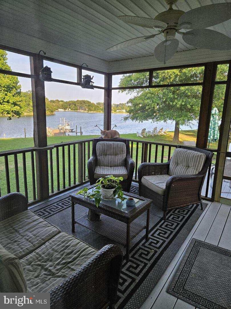 49 WHAYS CREEK COVE LN, REEDVILLE, Virginia 22539, 3 Bedrooms Bedrooms, 11 Rooms Rooms,3 BathroomsBathrooms,Residential,For sale,49 WHAYS CREEK COVE LN,VANV2001724 MLS # VANV2001724