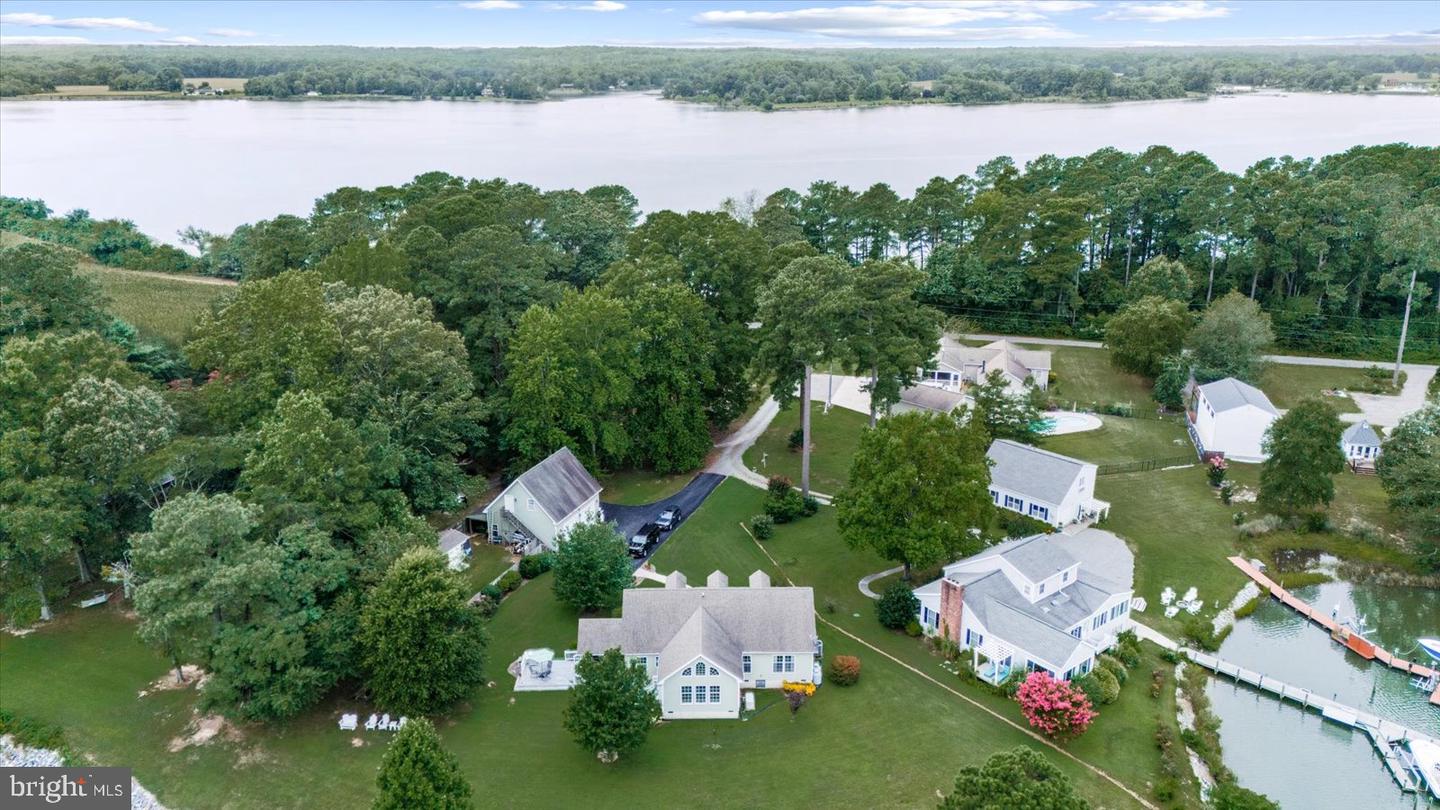 49 WHAYS CREEK COVE LN, REEDVILLE, Virginia 22539, 3 Bedrooms Bedrooms, 11 Rooms Rooms,3 BathroomsBathrooms,Residential,For sale,49 WHAYS CREEK COVE LN,VANV2001724 MLS # VANV2001724
