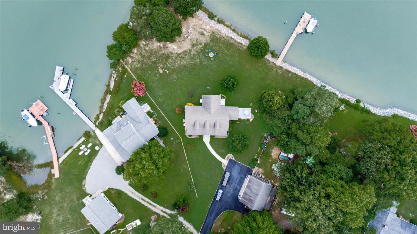 49 WHAYS CREEK COVE LN, REEDVILLE, Virginia 22539, 3 Bedrooms Bedrooms, 11 Rooms Rooms,3 BathroomsBathrooms,Residential,For sale,49 WHAYS CREEK COVE LN,VANV2001724 MLS # VANV2001724