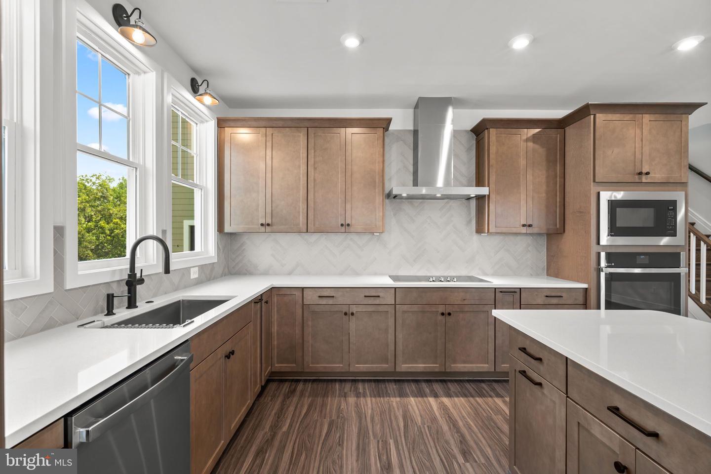 1011 CAPTAIN RICHARDS CT, MARSHALL, Virginia 20115, 4 Bedrooms Bedrooms, 9 Rooms Rooms,4 BathroomsBathrooms,Residential,For sale,1011 CAPTAIN RICHARDS CT,VAFQ2017894 MLS # VAFQ2017894