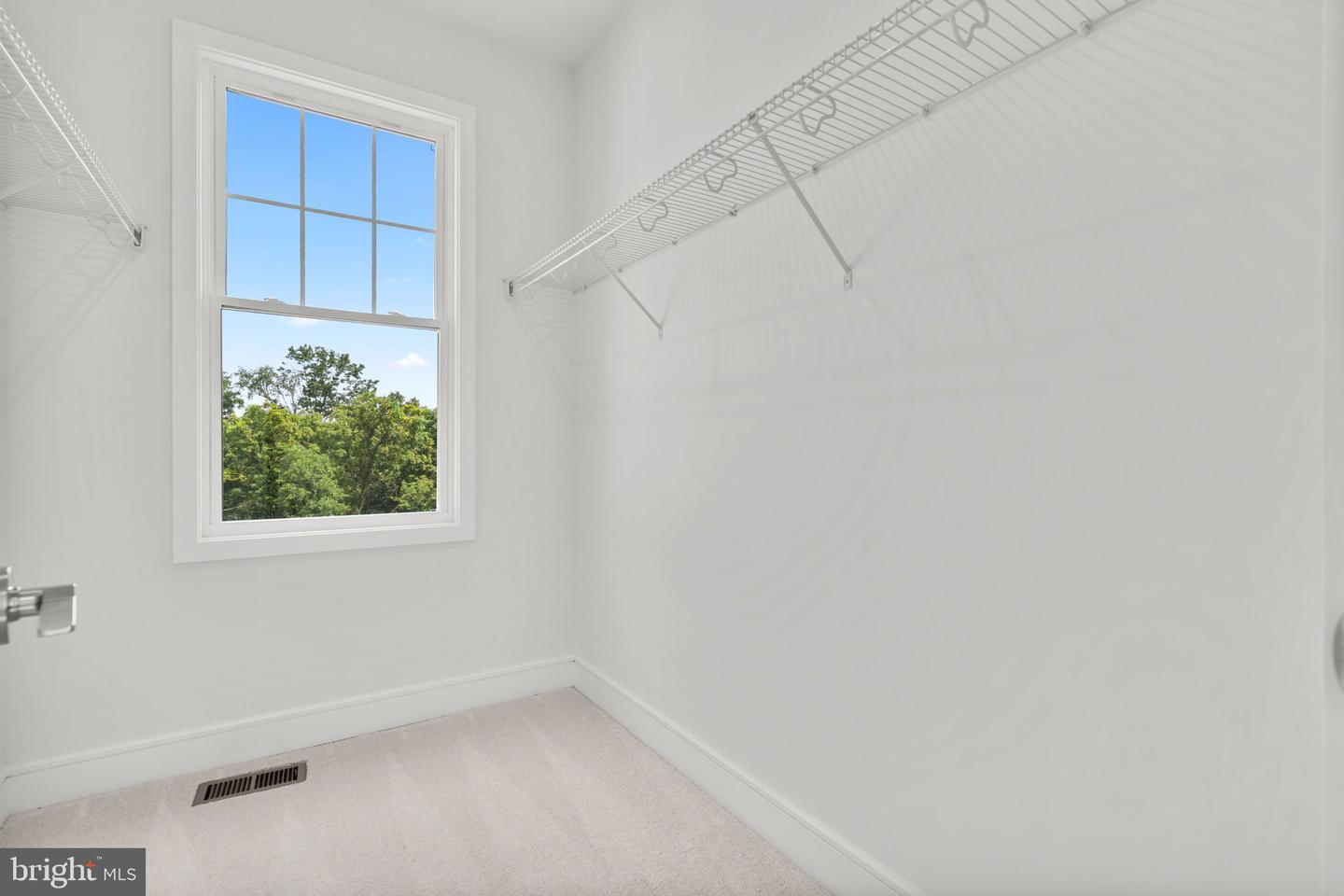 1011 CAPTAIN RICHARDS CT, MARSHALL, Virginia 20115, 4 Bedrooms Bedrooms, 9 Rooms Rooms,4 BathroomsBathrooms,Residential,For sale,1011 CAPTAIN RICHARDS CT,VAFQ2017894 MLS # VAFQ2017894