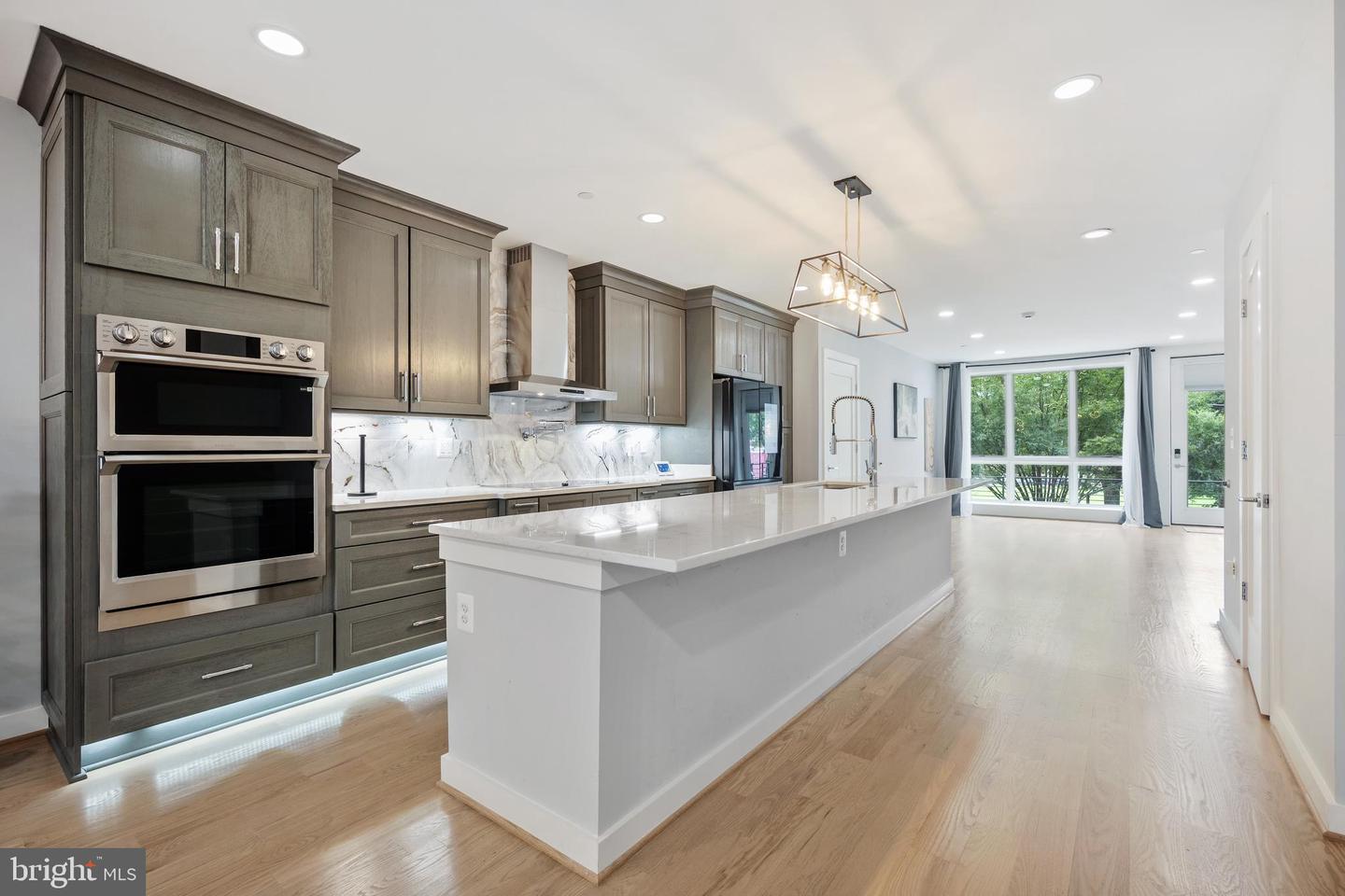 424 MISSOURI AVE NW #2, WASHINGTON, District Of Columbia 20011, 3 Bedrooms Bedrooms, ,2 BathroomsBathrooms,Residential,For sale,424 MISSOURI AVE NW #2,DCDC2214692 MLS # DCDC2214692