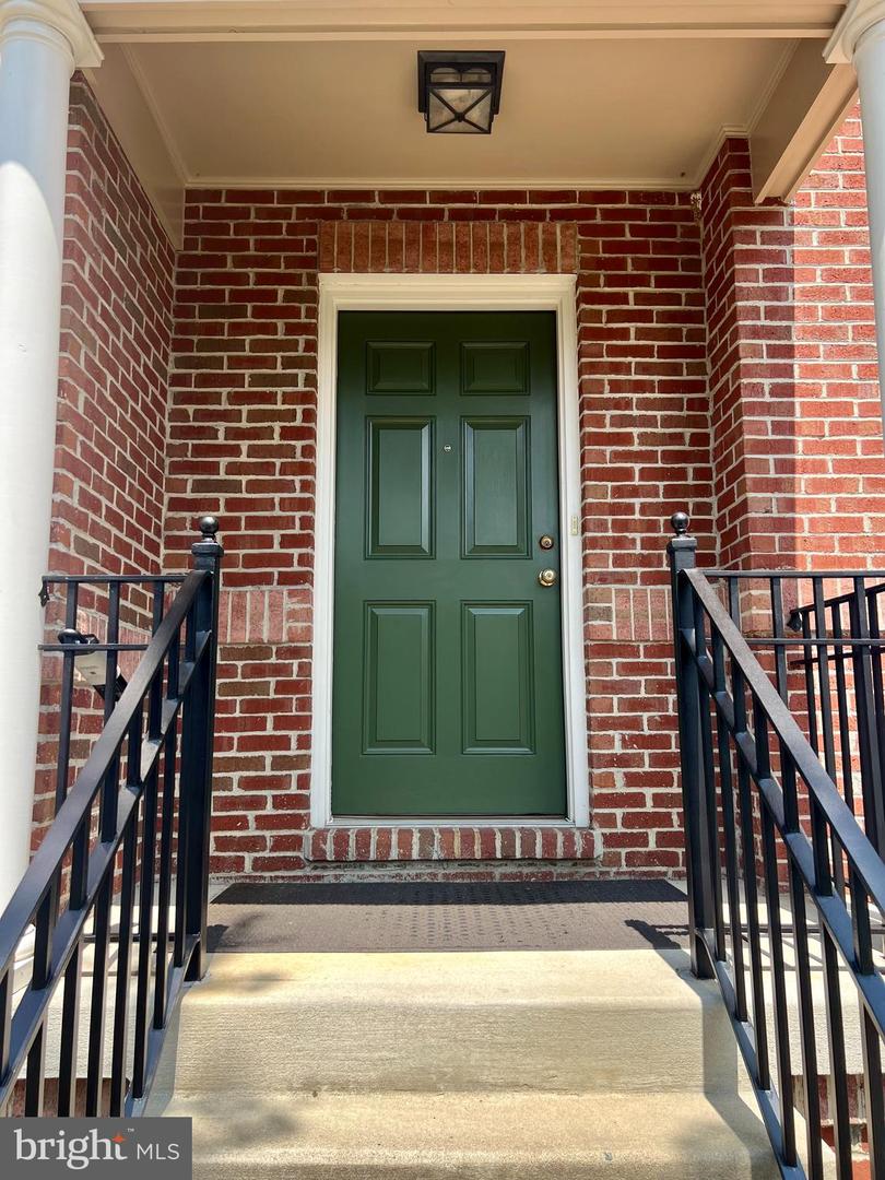 166 MOSBY CIR, WARRENTON, Virginia 20186, 3 Bedrooms Bedrooms, ,3 BathroomsBathrooms,Residential,For sale,166 MOSBY CIR,VAFQ2017886 MLS # VAFQ2017886