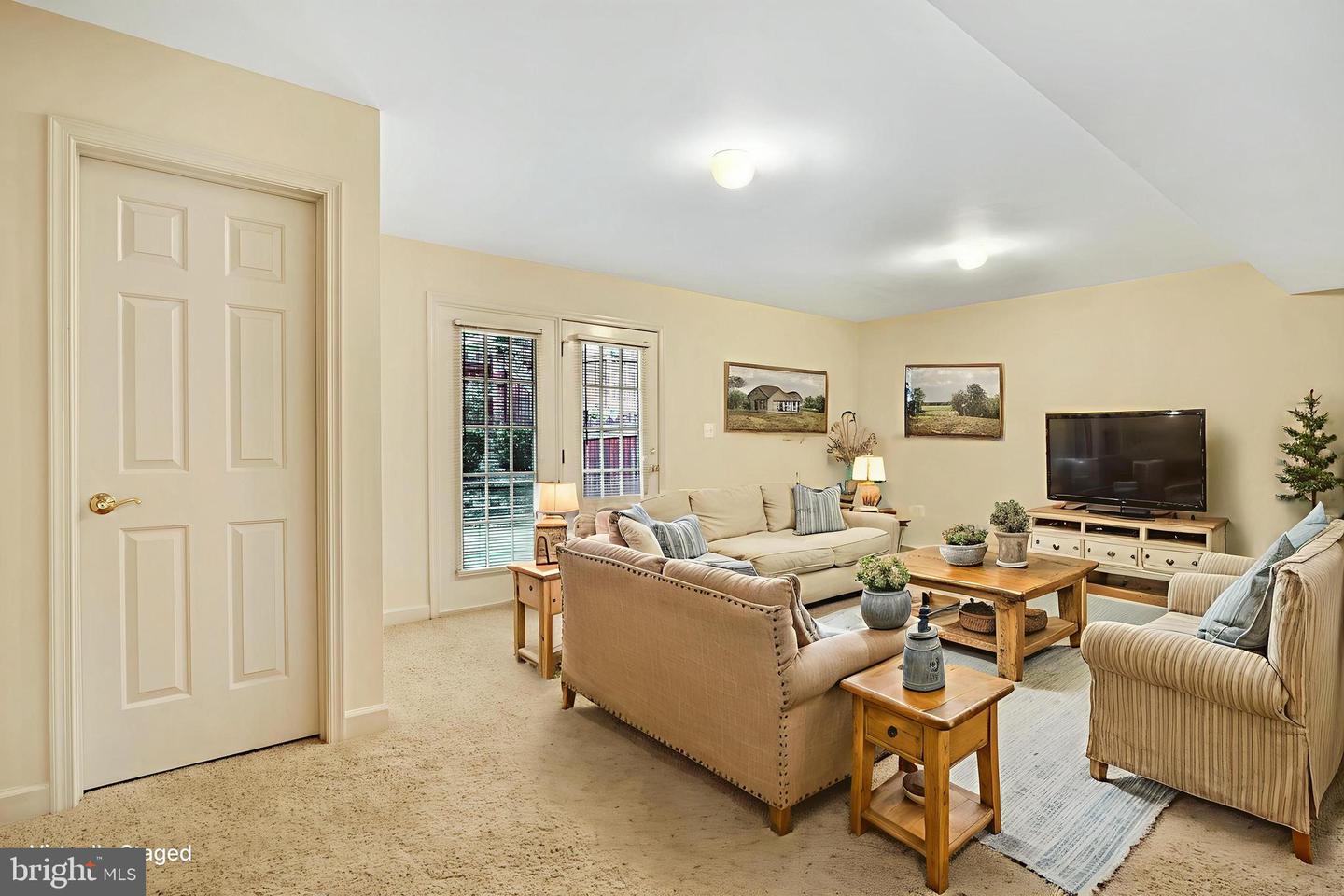 166 MOSBY CIR, WARRENTON, Virginia 20186, 3 Bedrooms Bedrooms, ,3 BathroomsBathrooms,Residential,For sale,166 MOSBY CIR,VAFQ2017886 MLS # VAFQ2017886