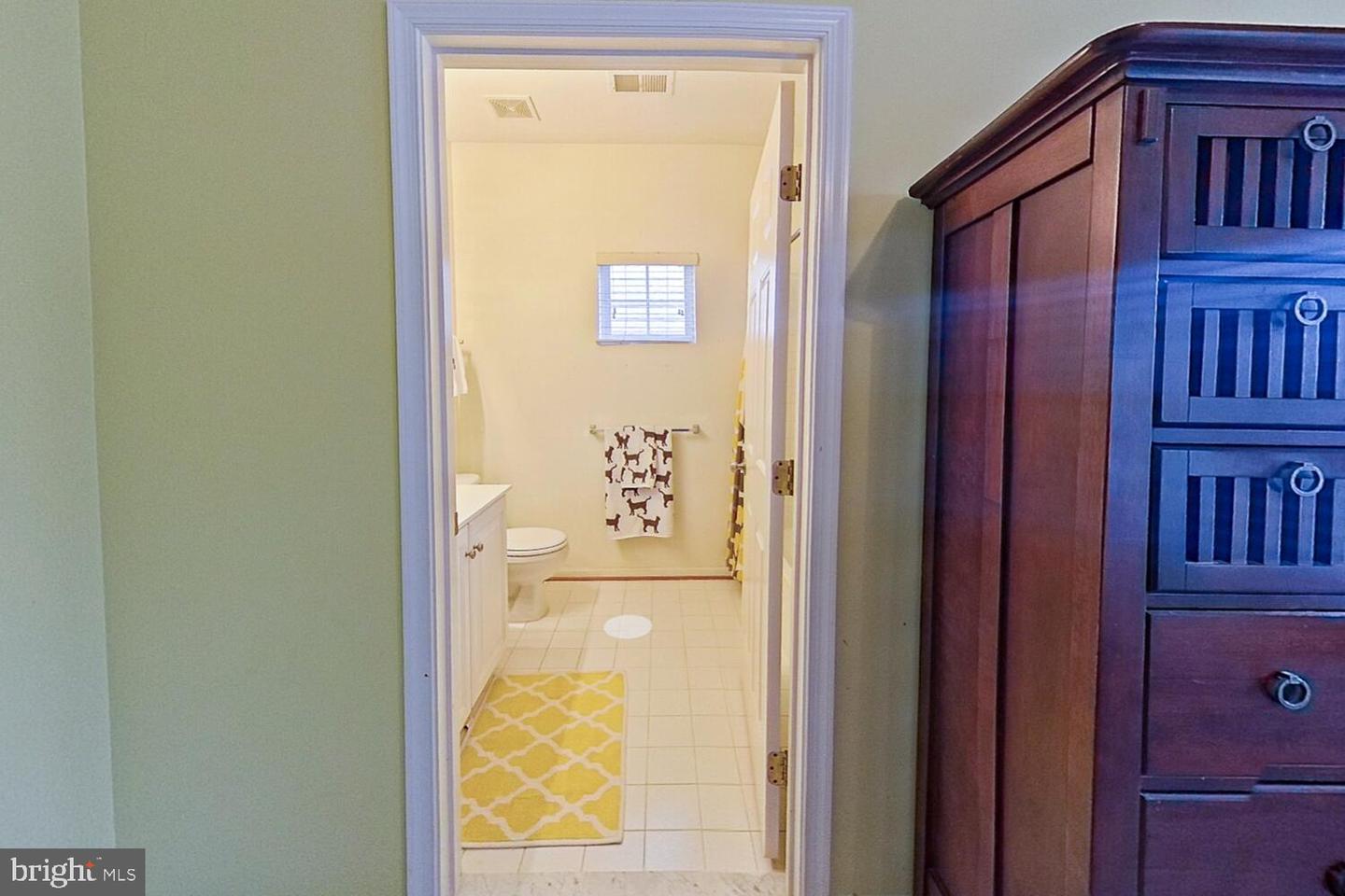 9138 LAKE PARCEL, FORT BELVOIR, Virginia 22060, 4 Bedrooms Bedrooms, ,4 BathroomsBathrooms,Residential,For sale,9138 LAKE PARCEL,VAFX2238776 MLS # VAFX2238776